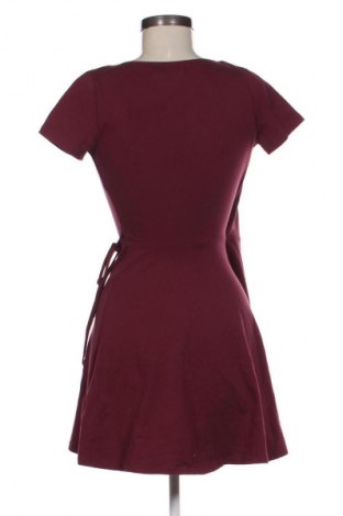 Sukienka Hollister, Rozmiar XS, Kolor Czerwony, Cena 110,00 zł