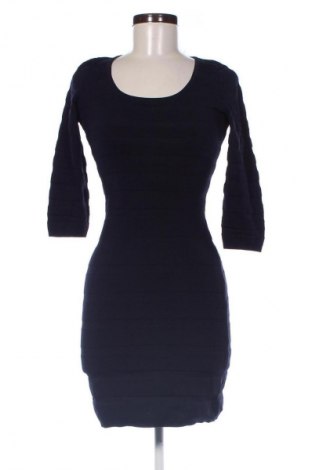 Kleid Mango, Größe M, Farbe Blau, Preis 17,39 €