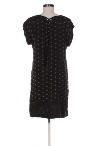 Sukienka Masai, Rozmiar M, Kolor Kolorowy, Cena 88,99 zł