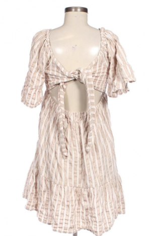 Kleid Minx & Moss, Größe L, Farbe Mehrfarbig, Preis € 14,77