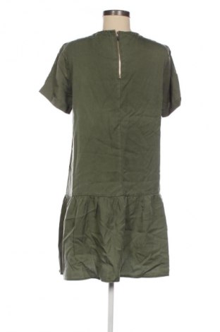 Kleid Mohito, Größe S, Farbe Grün, Preis € 14,91