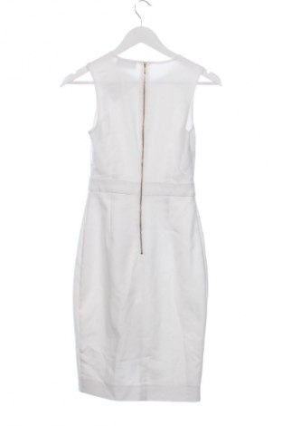 Kleid Mohito, Größe XXS, Farbe Weiß, Preis 14,83 €