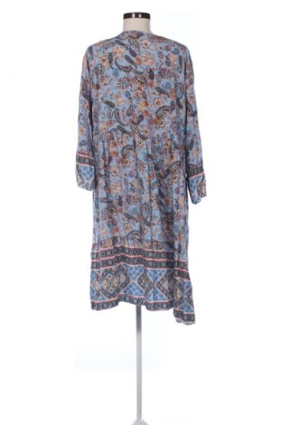 Рокля New Style, Размер M, Цвят Многоцветен, Цена 30,99 лв.