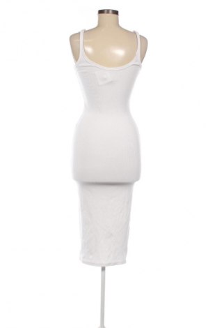Kleid Pull&Bear, Größe XS, Farbe Weiß, Preis 14,83 €