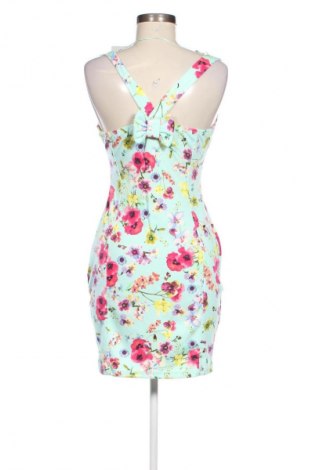 Šaty  Pull&Bear, Veľkosť L, Farba Viacfarebná, Cena  9,95 €