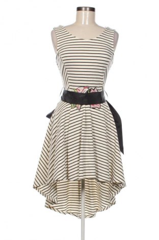 Rochie Rinascimento, Mărime M, Culoare Multicolor, Preț 524,13 Lei