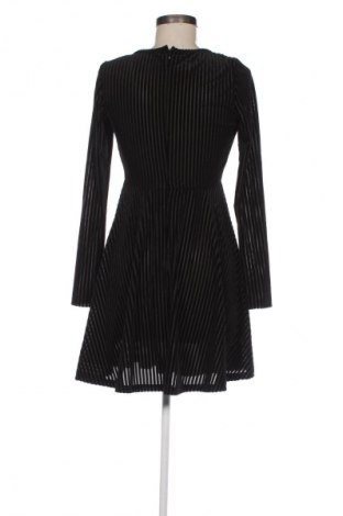 Kleid SHEIN, Größe M, Farbe Mehrfarbig, Preis 15,00 €