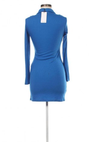Φόρεμα Stradivarius, Μέγεθος M, Χρώμα Μπλέ, Τιμή 25,99 €