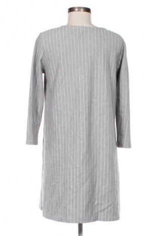 Šaty  Stradivarius, Velikost L, Barva Vícebarevné, Cena  119,00 Kč