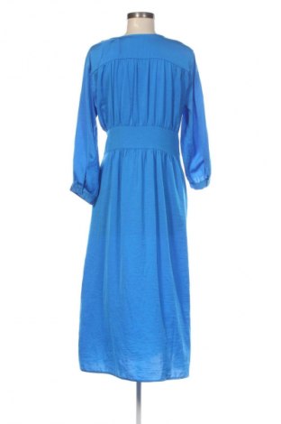 Kleid Stradivarius, Größe XL, Farbe Blau, Preis € 16,99