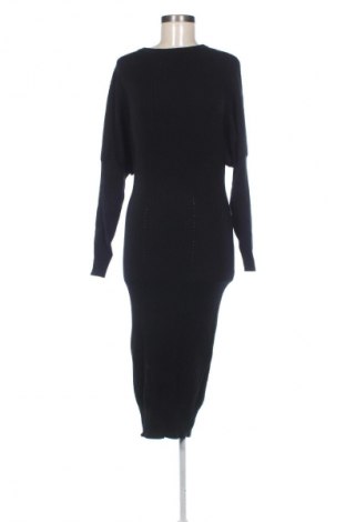 Sukienka TWINSET, Rozmiar XS, Kolor Czarny, Cena 441,38 zł