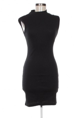 Kleid Trendyol, Größe L, Farbe Schwarz, Preis 65,60 €