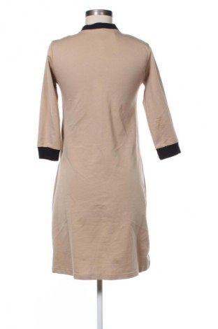 Ruha Unbranded, Méret M, Szín Bézs, Ár 9 200 Ft