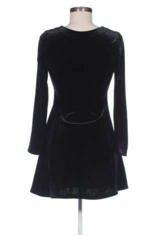 Ruha Unbranded, Méret M, Szín Fekete, Ár 5 800 Ft