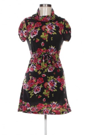 Kleid Unbranded, Größe M, Farbe Mehrfarbig, Preis 15,58 €
