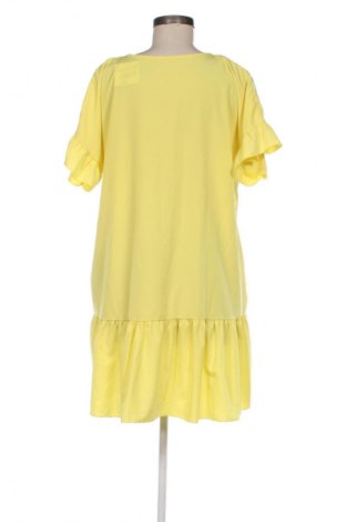 Φόρεμα Unbranded, Μέγεθος 3XL, Χρώμα Κίτρινο, Τιμή 15,00 €