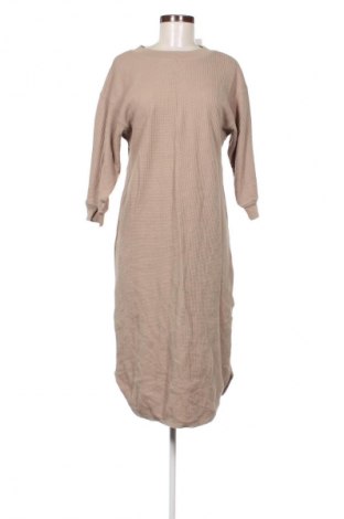 Rochie Uniqlo, Mărime S, Culoare Maro, Preț 126,00 Lei