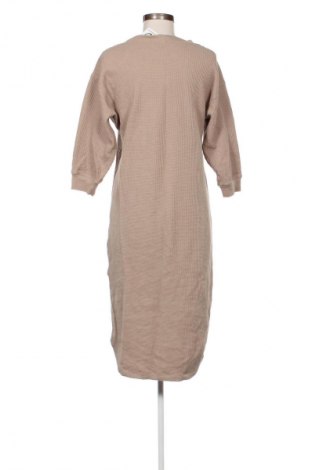Rochie Uniqlo, Mărime S, Culoare Maro, Preț 126,00 Lei