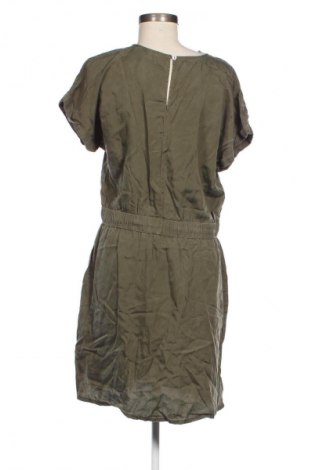 Kleid Up 2 Fashion, Größe M, Farbe Grün, Preis 15,00 €