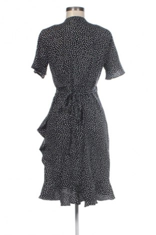 Рокля Vero Moda, Размер L, Цвят Многоцветен, Цена 62,99 лв.