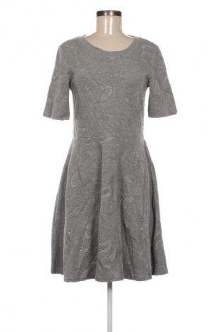 Рокля Vero Moda, Размер L, Цвят Сив, Цена 21,99 лв.