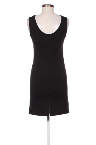 Rochie Yamamay, Mărime S, Culoare Negru, Preț 126,32 Lei