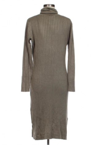 Kleid Yessica, Größe M, Farbe Grün, Preis 20,91 €