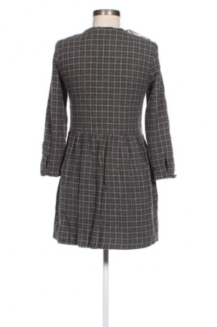 Kleid Zara, Größe M, Farbe Mehrfarbig, Preis € 9,99
