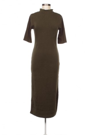 Kleid Zara, Größe XL, Farbe Grün, Preis 23,02 €