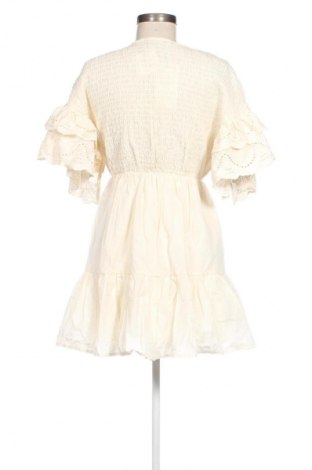 Kleid Zara, Größe M, Farbe Ecru, Preis 20,50 €