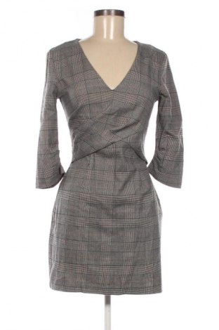 Kleid Zara, Größe S, Farbe Mehrfarbig, Preis 9,99 €
