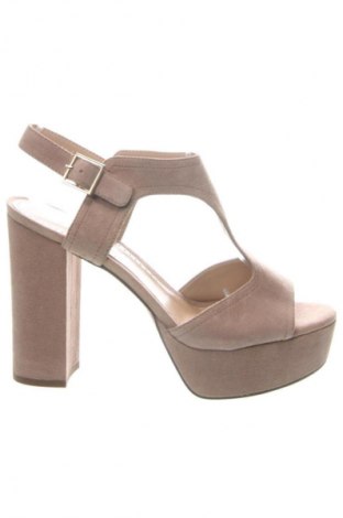 Sandalen Alesya, Größe 40, Farbe Braun, Preis 87,98 €