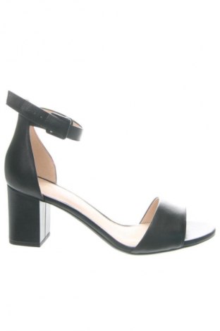 Sandály Clarks, Velikost 42, Barva Černá, Cena  3 299,00 Kč