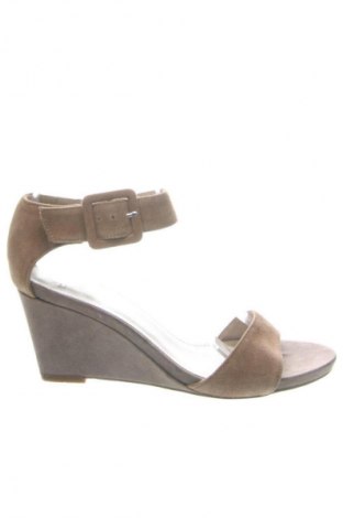 Szandálok Minozzi, Méret 36, Szín Bézs, Ár 28 120 Ft