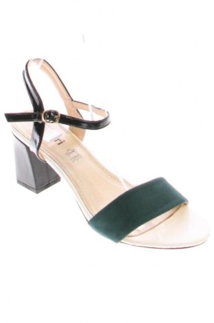Sandale Monnari, Mărime 40, Culoare Multicolor, Preț 103,10 Lei