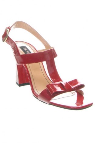 Sandale Musette, Mărime 39, Culoare Roșu, Preț 262,99 Lei