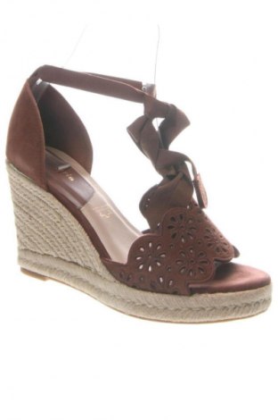 Σανδάλια Tamaris, Μέγεθος 40, Χρώμα Καφέ, Τιμή 51,99 €