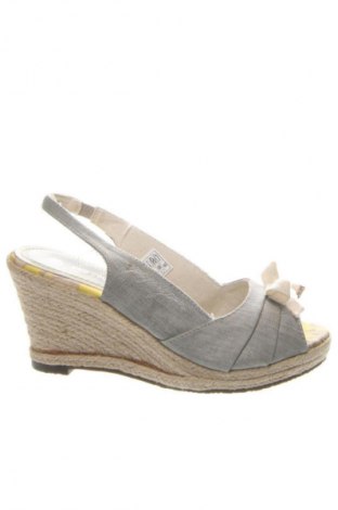 Sandale You Young Coveri, Mărime 36, Culoare Gri, Preț 131,99 Lei