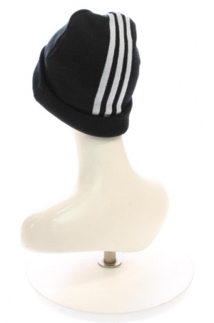 Шапка Adidas, Цвят Черен, Цена 41,99 лв.