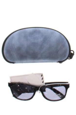Sonnenbrille Vans, Farbe Schwarz, Preis € 32,99