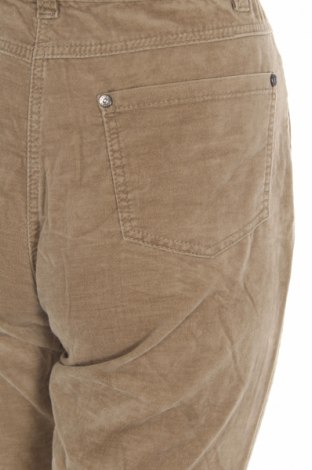 Дамски панталон Olivia, Размер L, Цвят Бежов, Цена 6,00 лв.