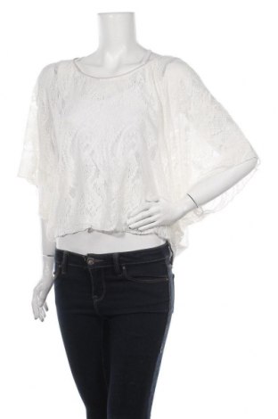 Дамска блуза Vero Moda, Размер S, Цвят Бял, Цена 9,66 лв.