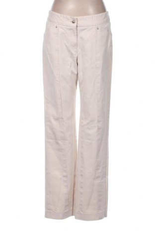 Дамски панталон Aigner, Размер M, Цвят Бежов, 96% памук, 4% еластан, Цена 58,80 лв.