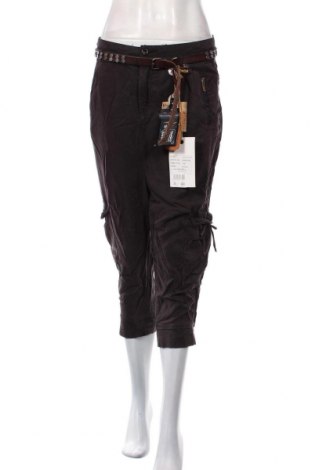Дамски панталон Khujo, Размер M, Цвят Кафяв, Цена 39,75 лв.