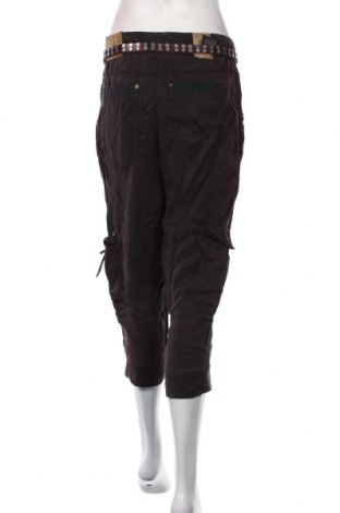 Дамски панталон Khujo, Размер M, Цвят Кафяв, Цена 159,00 лв.