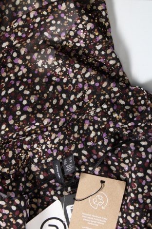 Γυναικεία μπλούζα Bench, Μέγεθος XS, Χρώμα Μαύρο, Τιμή 2,97 €