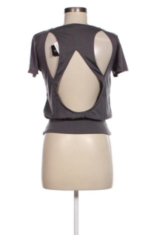 Дамска блуза Irl, Размер XS, Цвят Сив, Цена 31,00 лв.