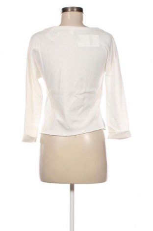 Дамска блуза Jennyfer, Размер XS, Цвят Бял, Цена 31,00 лв.