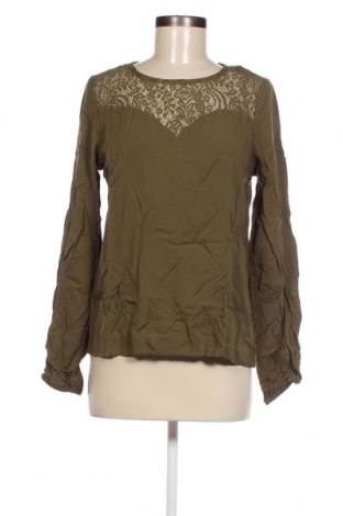 Damen Shirt Vero Moda, Größe S, Farbe Grün, Preis € 1,65