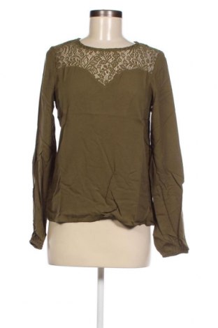 Дамска блуза Vero Moda, Размер XS, Цвят Зелен, Цена 3,60 лв.
